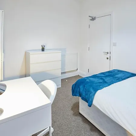 Host & - Gresham House Middlesbrough